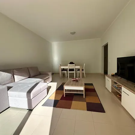 T1 Com Terraco E Piscina- Conceicao E Apartament