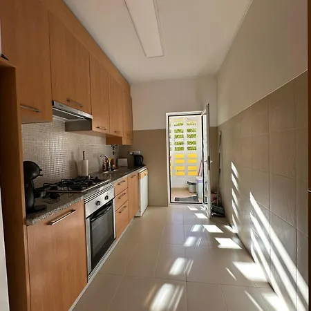 Apartament T1 Com Terraco E Piscina- Conceicao E *